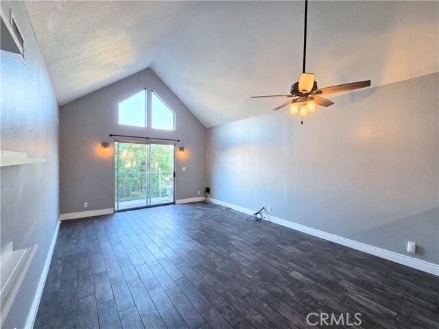 Building Photo - 505 W 5th St