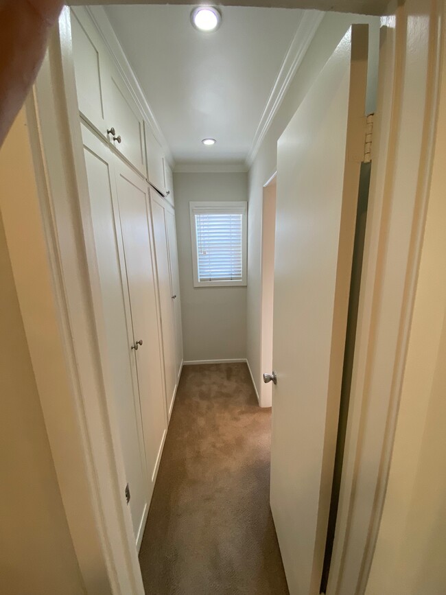 Closets & Dressing Area - 15032 Moorpark St