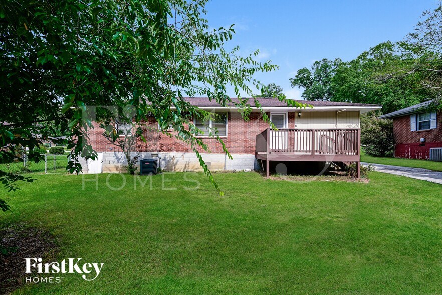 Building Photo - 5663 Dorsey Dr