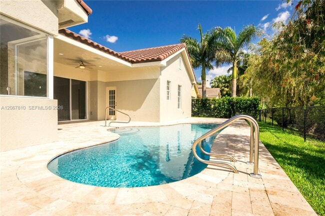 Building Photo - 3799 Lancewood Dr