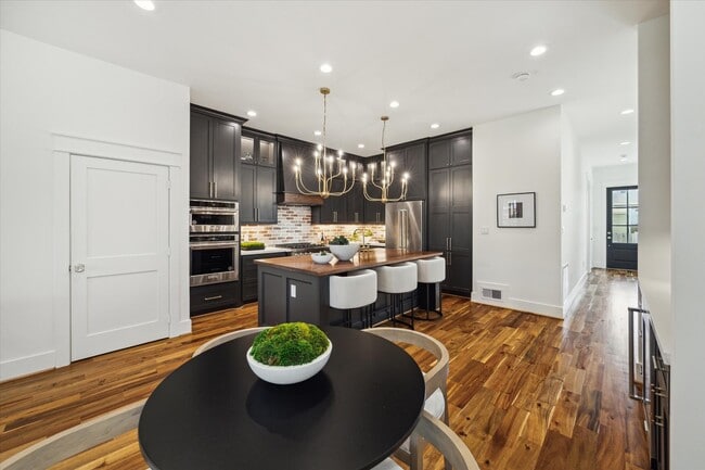 Building Photo - 1514 31st St