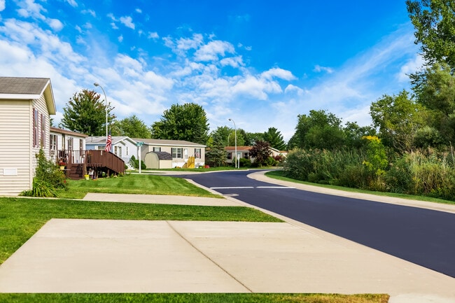 Building Photo - Springbrook Estates