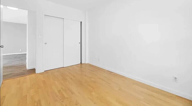 Building Photo - 620 Lenox Avenue