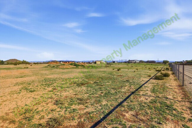 Building Photo - Stunning Queen Creek Ranch Home on 5 Acres – Horse & Livestock Friendly!