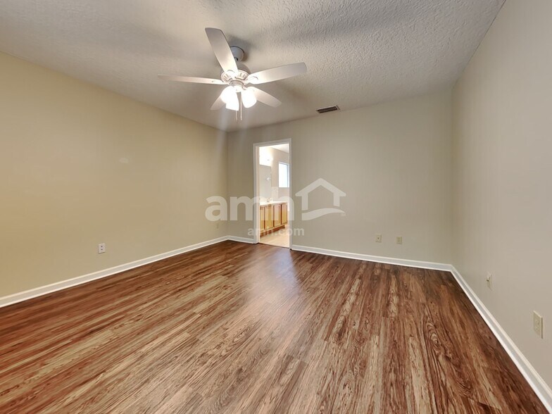 Building Photo - 3842 Pebble Brooke Circle South