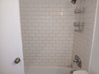 Building Photo - 2555 E Fort Lowell Rd