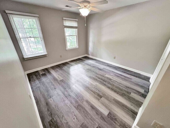 Building Photo - Renovated 4BR Home in Walton HS East Cobb