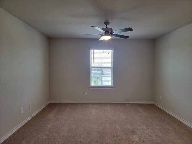 Upstairs game room - 208 Magna Ln