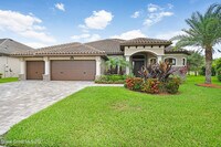 Building Photo - 3290 Levanto Dr