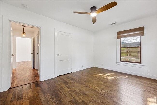 Building Photo - 1106 Fairmount Ave
