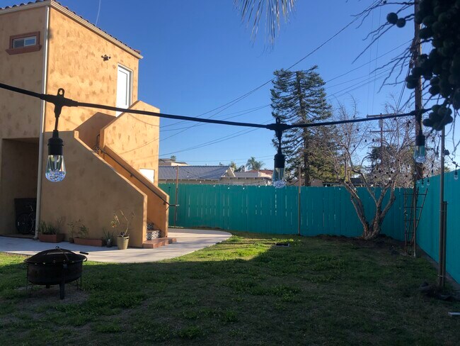 Building Photo - 4470 Swift Ave