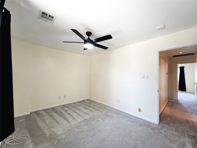 Building Photo - 7206 Bethany Bay Dr