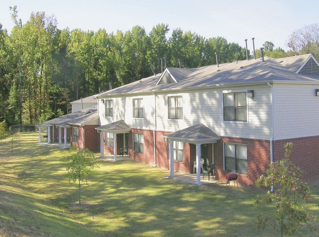 Building Photo - Wesley Forest