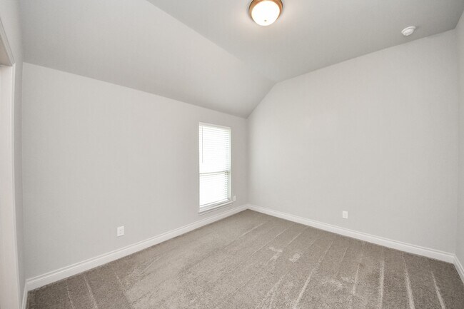 Building Photo - 4412 Mesquite Terrace Dr