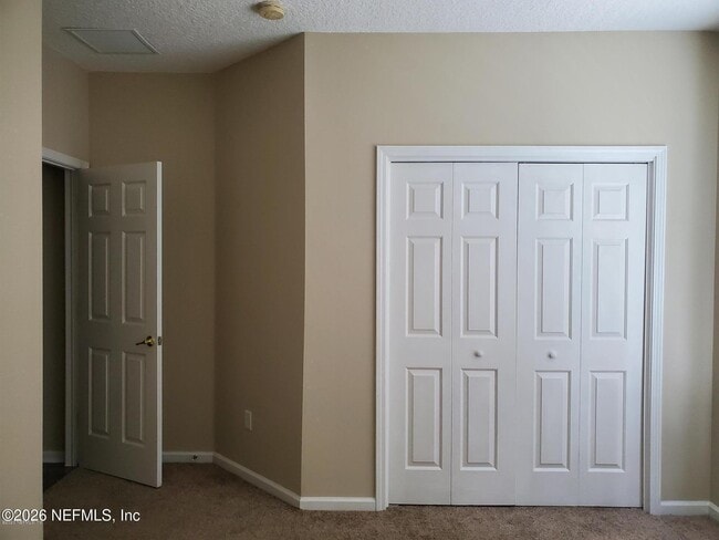 Building Photo - 1042 Briarcreek Rd