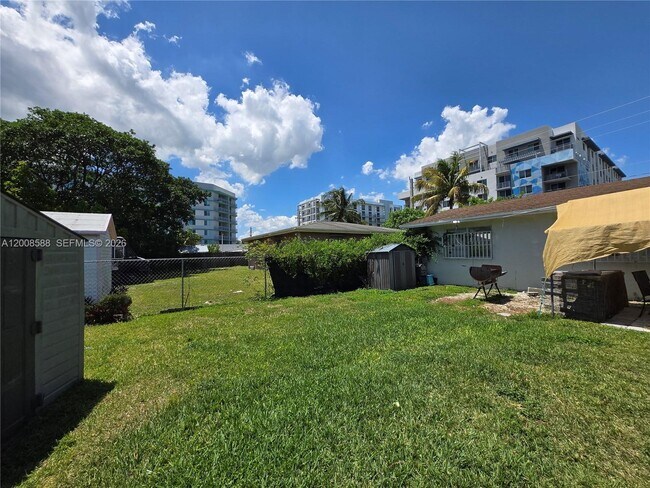 Building Photo - 11800 SW 216th St