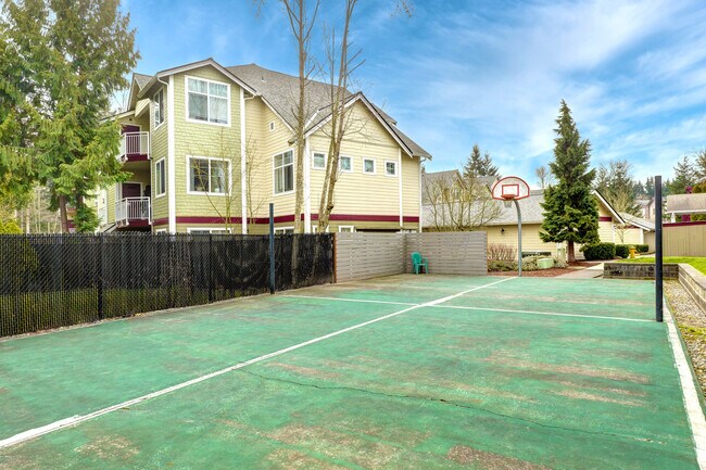 Building Photo - 13000 Admiralty Way