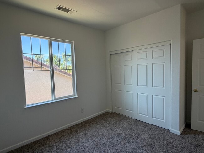 Building Photo - CALIFORNIA - 2340