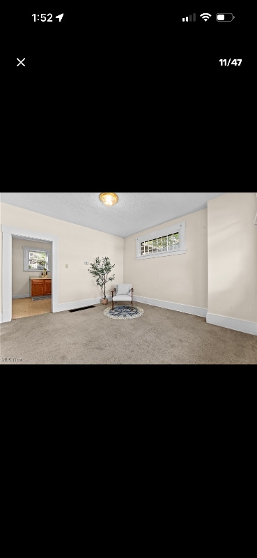 Building Photo - 1005 S Freedom Ave