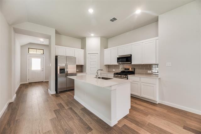 Building Photo - 506 Towerglen Dr