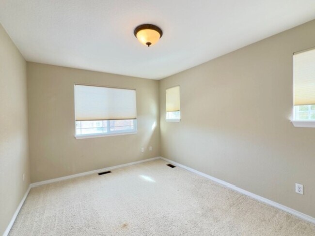 Building Photo - West Arvada 2-story Attached Home