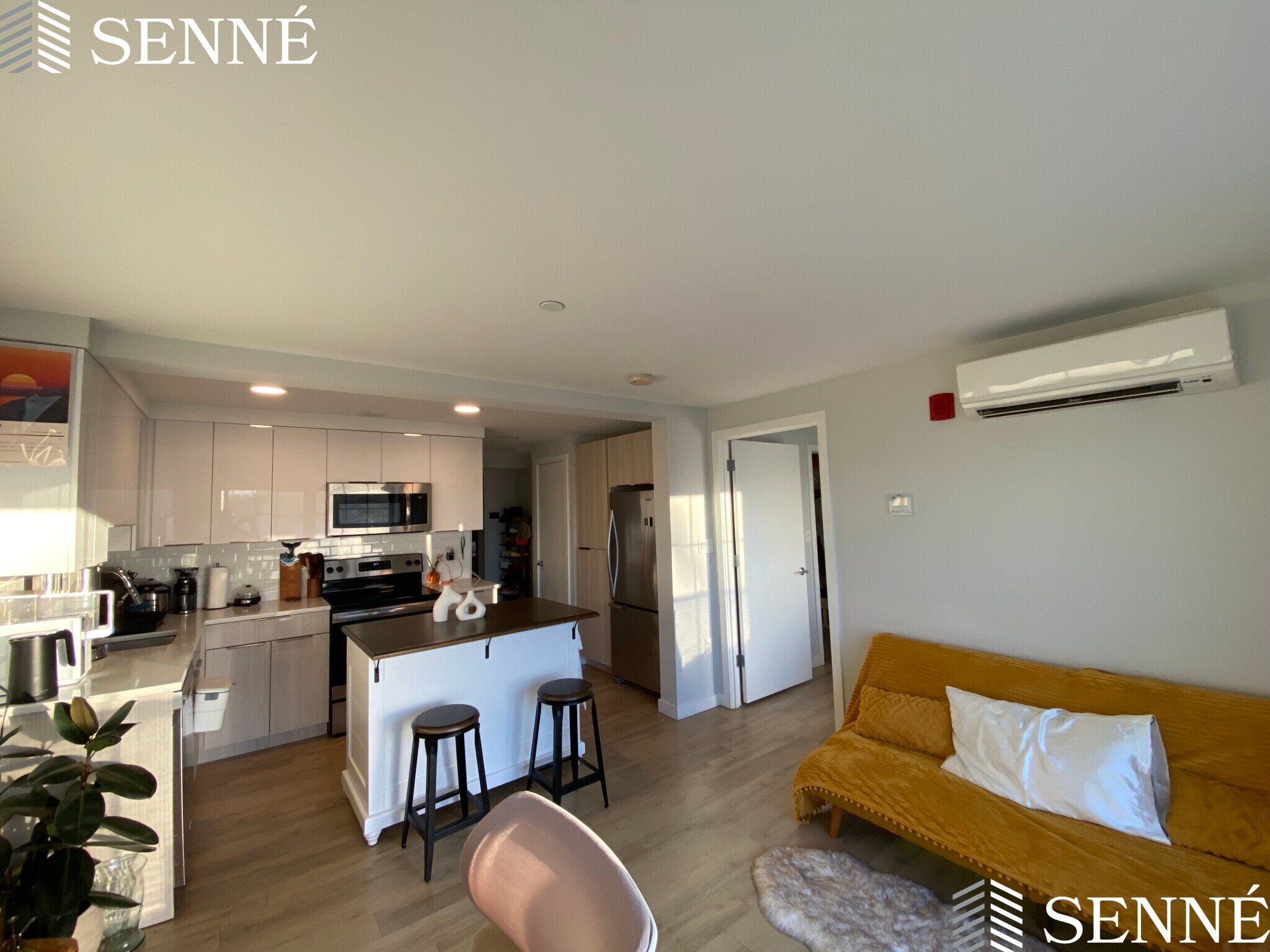 Building Photo - 9 Soden St