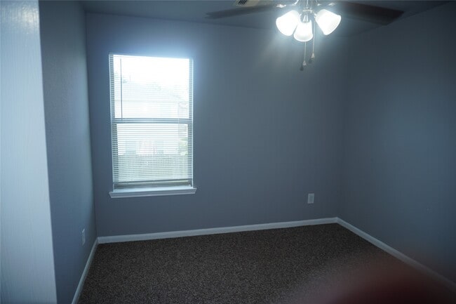 Building Photo - 2663 Skyview Grove Ct