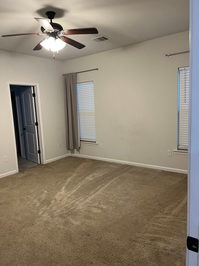 Building Photo - 48266 Labonte Ln