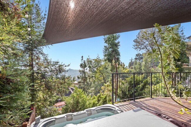 Building Photo - 3772 San Rafael Ave