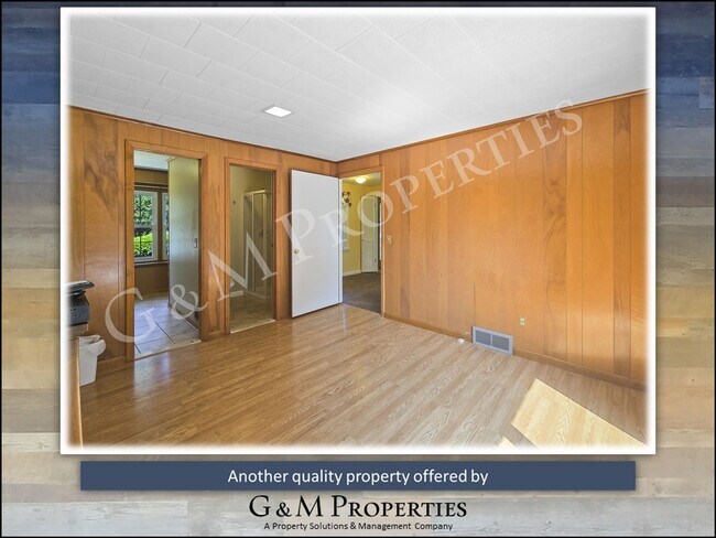 Building Photo - Rarely Available 3/4 Bedroom Ranch Style Home in Penfield!