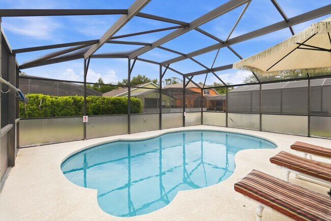 Building Photo - Single Family Home in Davenport now Available For Rent!