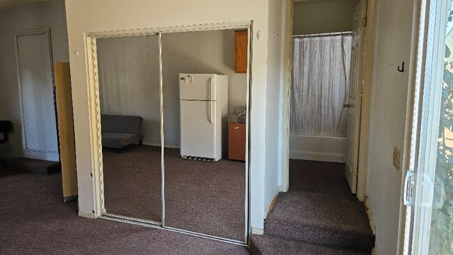 Building Photo - 3061 San Francisco Ave