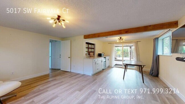 Building Photo - 5017 SW Fairvale Ct