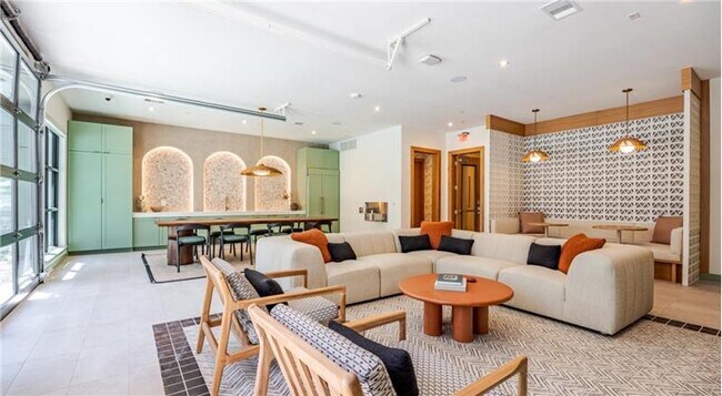 Building Photo - 5902 Westminster Dr