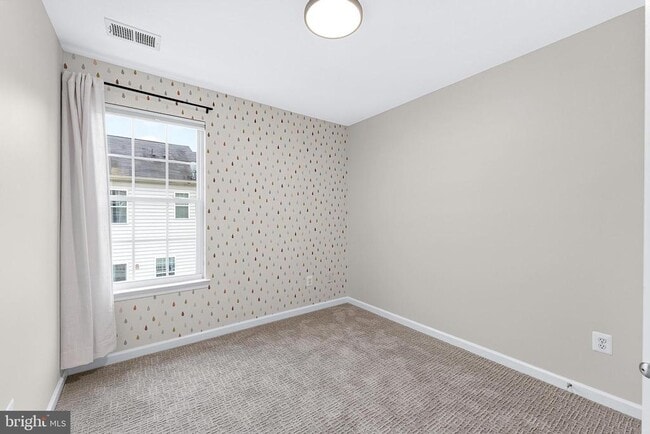 Building Photo - 7015 Trek Way