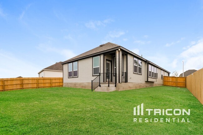 Building Photo - 1724 Mexican Heather Dr