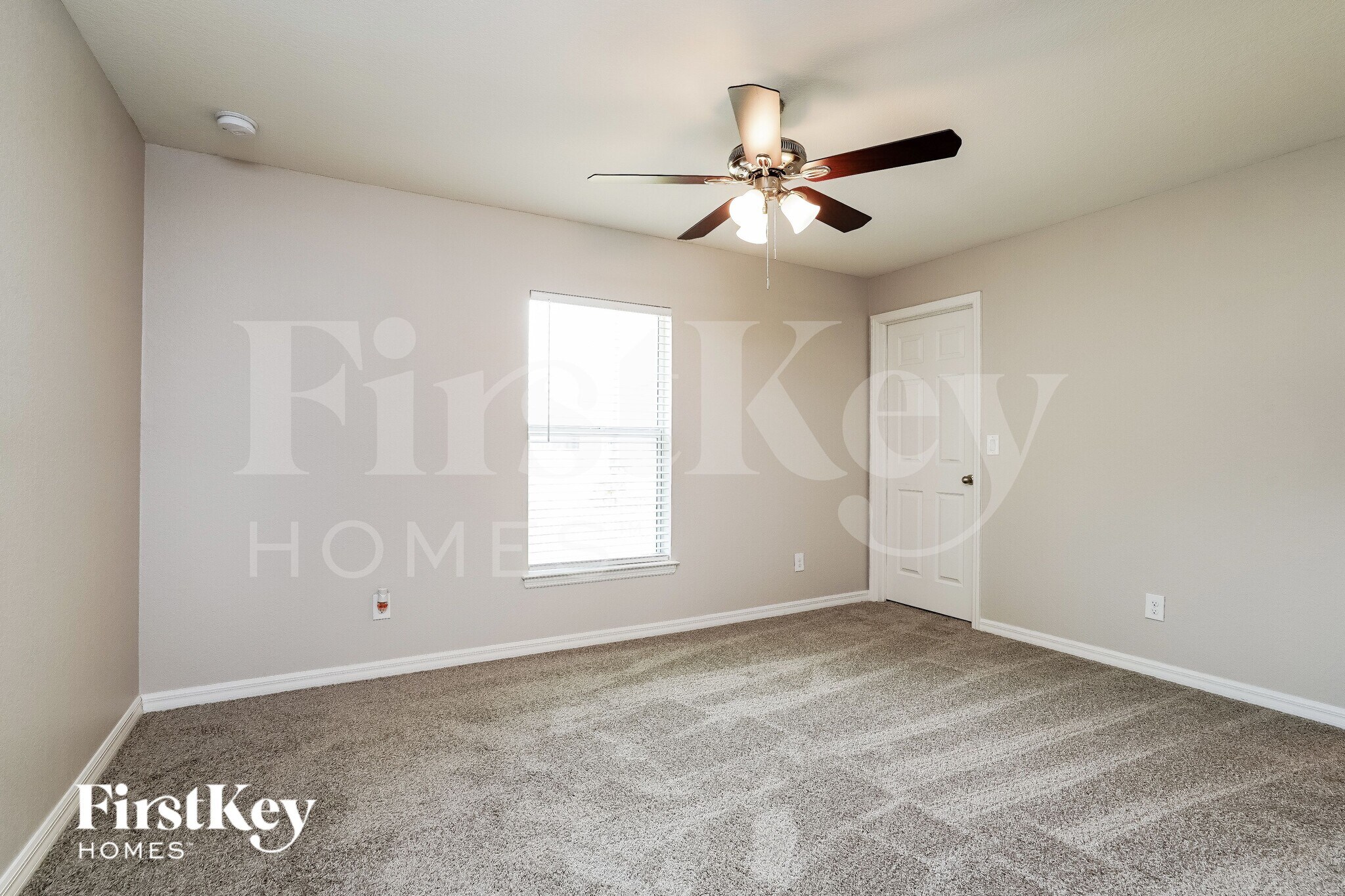 Building Photo - 1113 NW 1st Ave