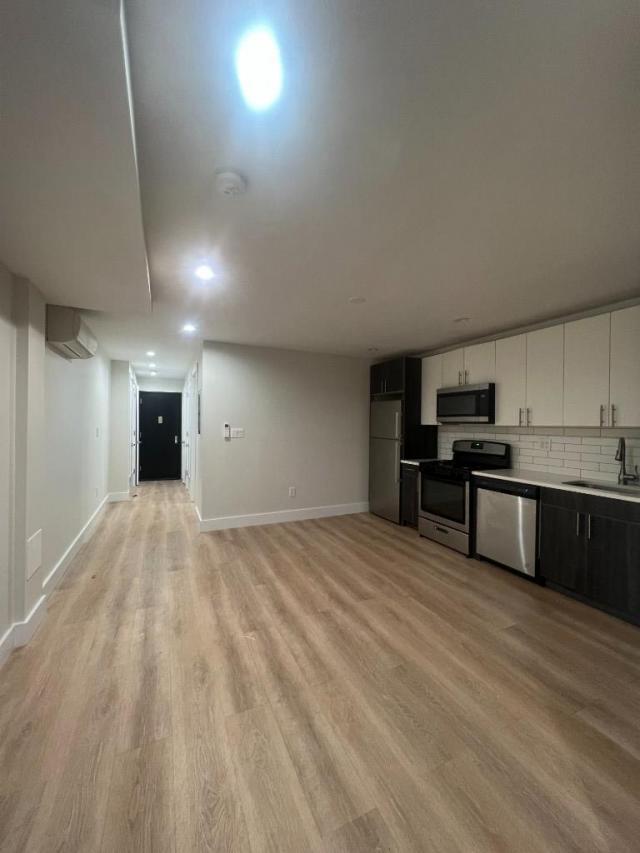 Building Photo - 2 bedroom in BROOKLYN NY 11233