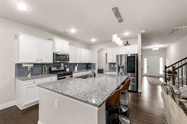 Building Photo - 3748 Southfield Ct