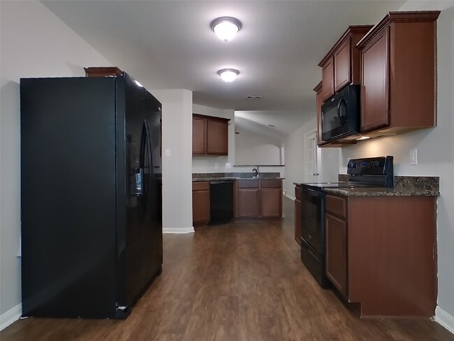 Building Photo - 2322 Oyster Bay Ave