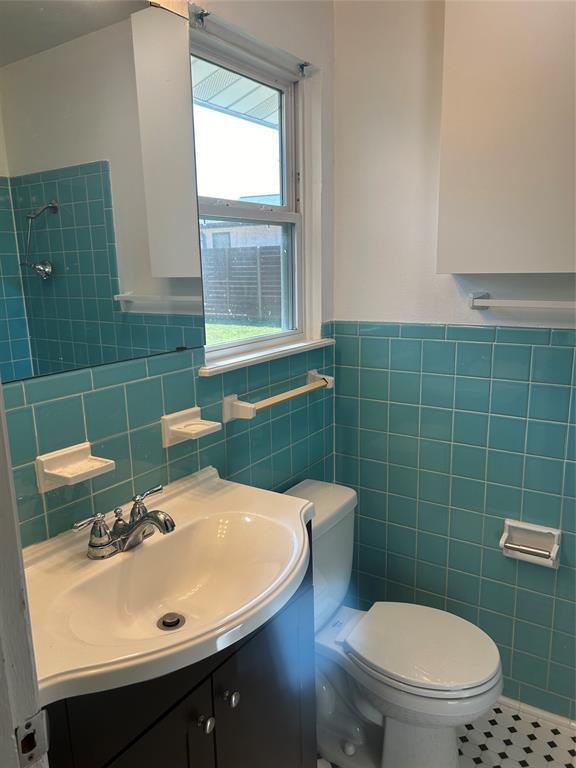 Building Photo - 5301 Ravensdale Ln