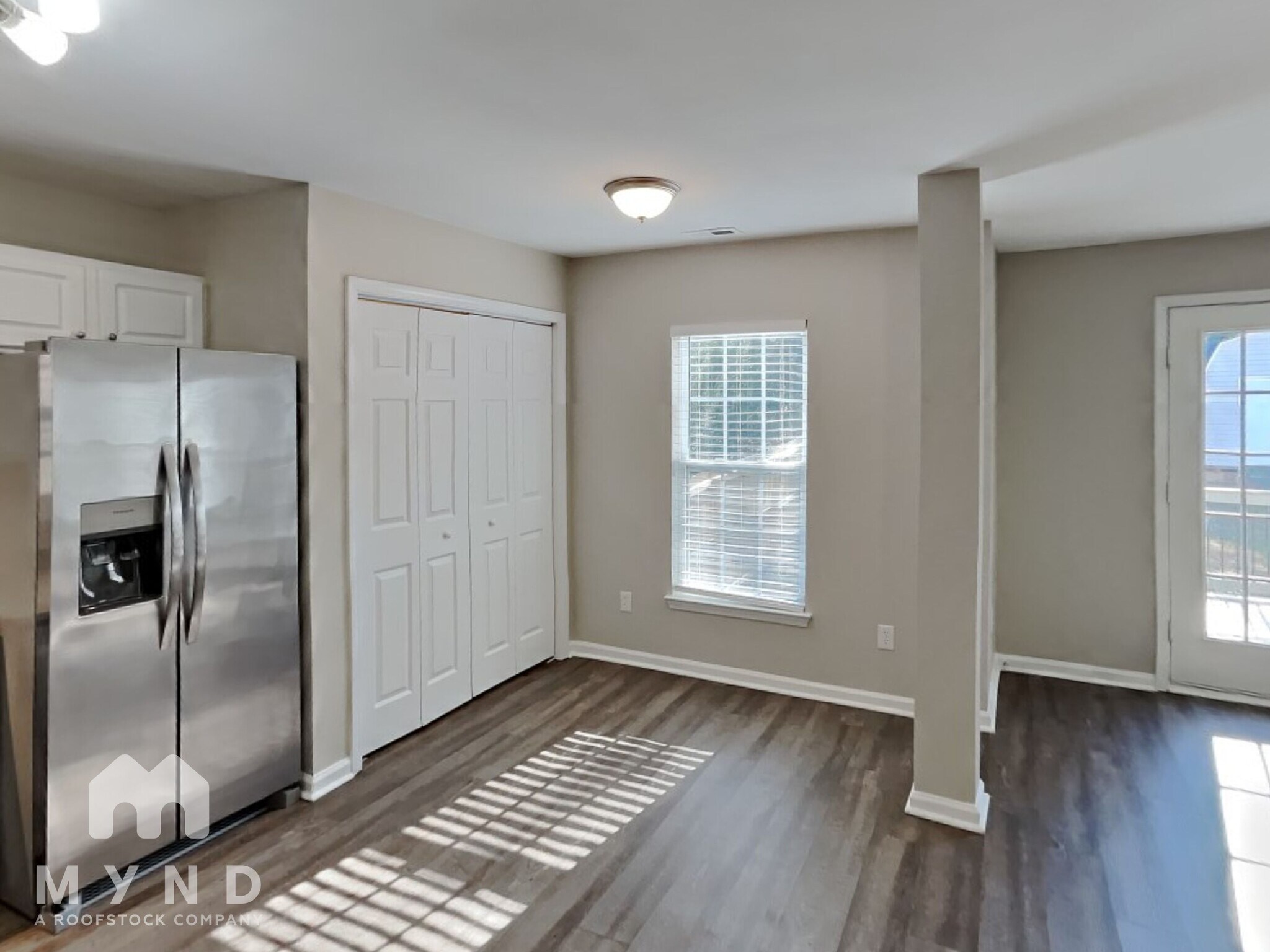 Building Photo - 6124 Lawn Meadow Dr