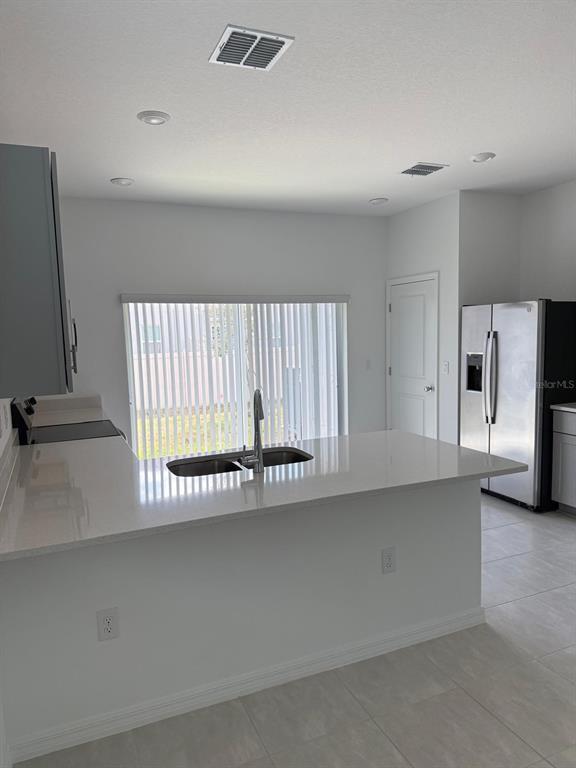 Building Photo - 3208 Skyline Lp