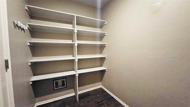 Building Photo - 8803 SW 45th St