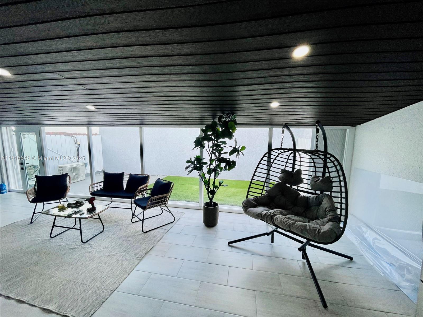 Building Photo - 16509 Fox Den Ct