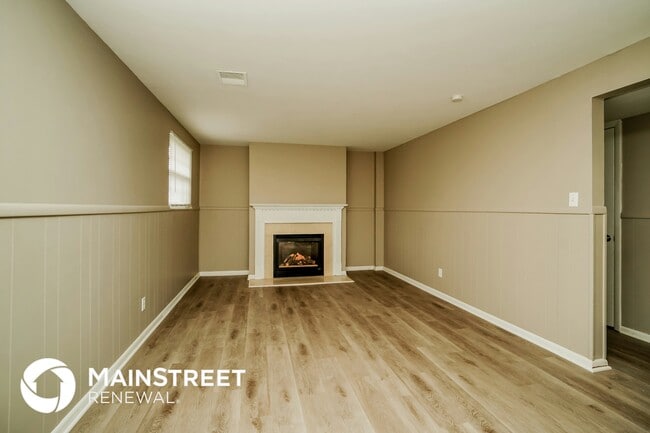 Building Photo - 1218 Gertrude Dr