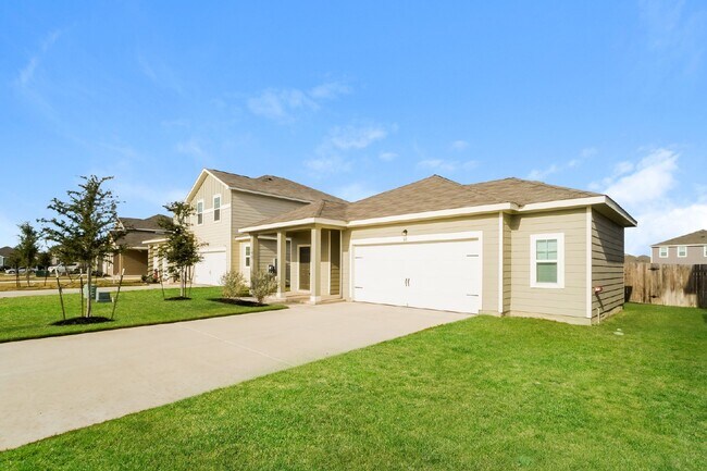Building Photo - 141 Rubrum Rd
