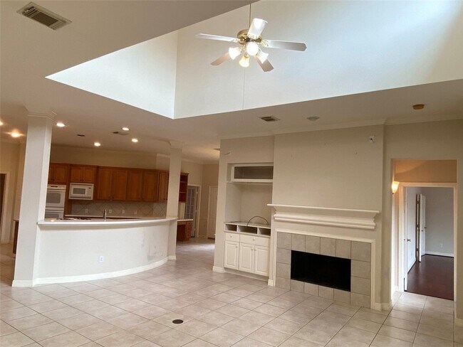 Building Photo - 4518 N Pine Brook Way