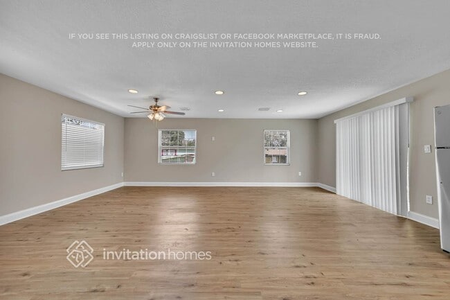 Building Photo - 2121 Oneta Ct