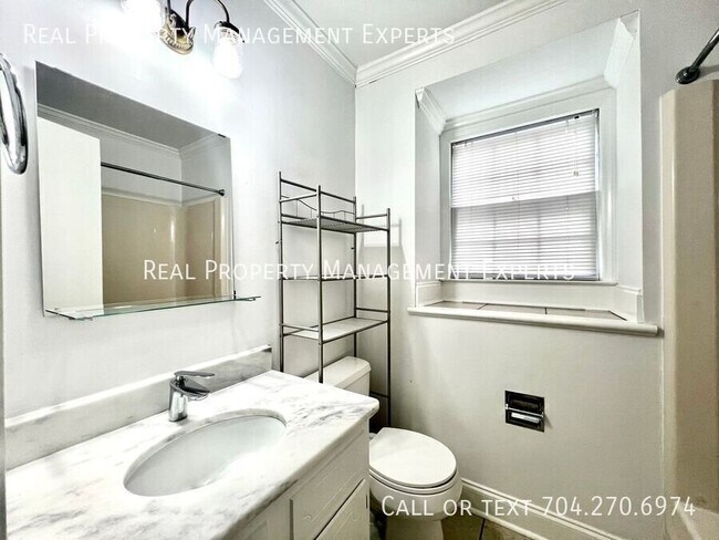 Building Photo - 1415 Jodhpur Ct